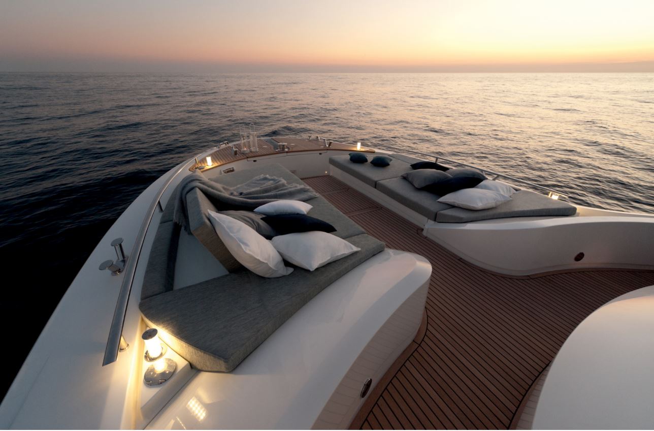 i-primi-dieci-anni-di-monte-carlo-yachts,-glamour-internazionale,-cuore-italiano