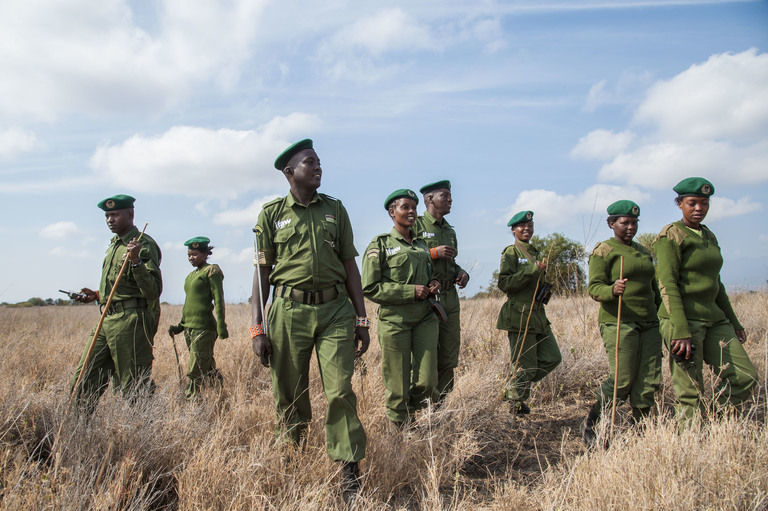 all-female-kenyan-wildlife-ranger-group-‘team-lioness’-breaks-barriers-in-africa