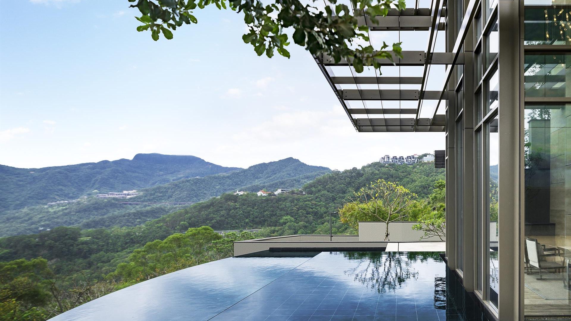 6-ultra-luxe-homes-to-buy-in-asia-this-july