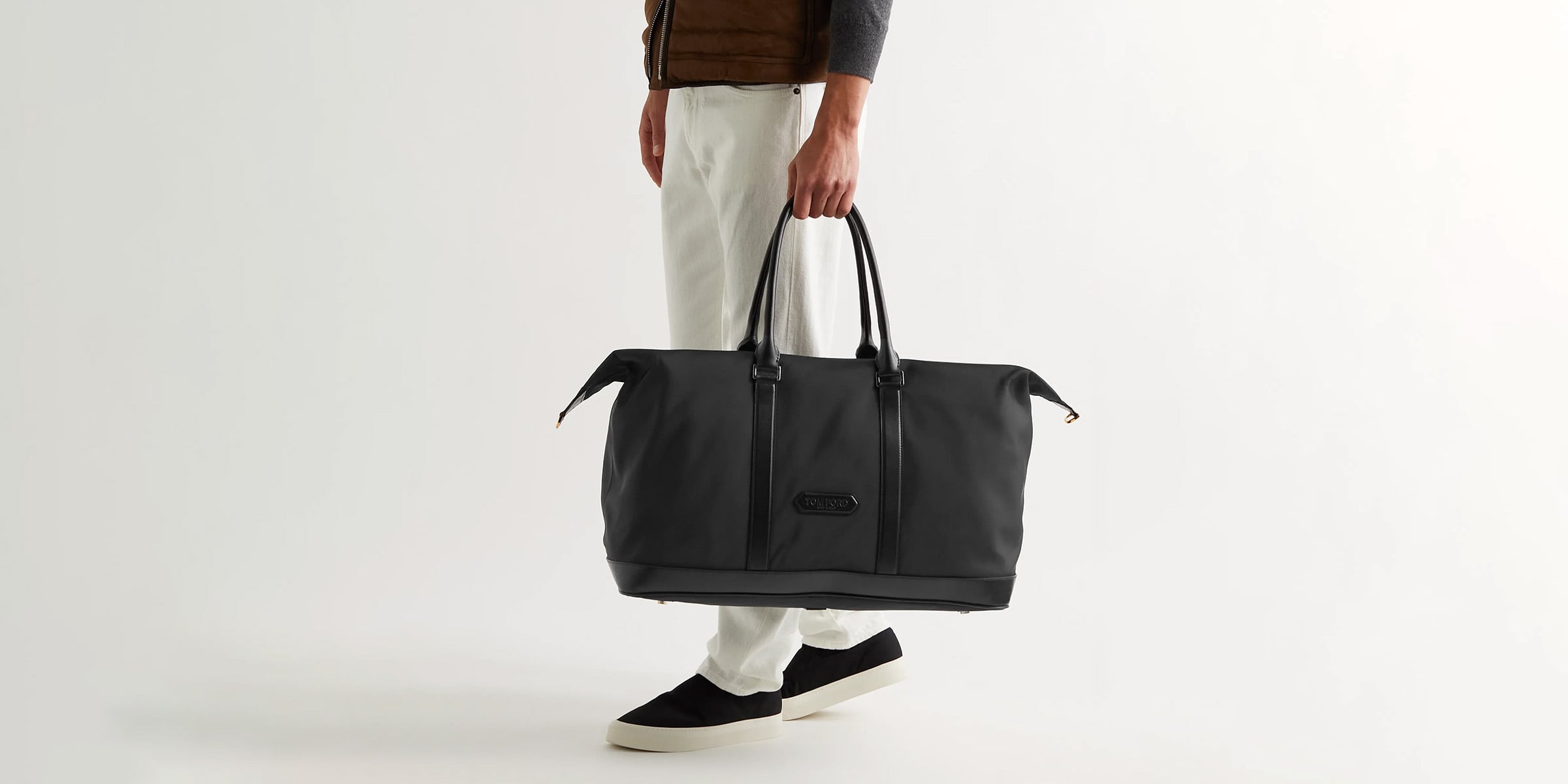 23-best-weekender-bags-for-men-(2022)