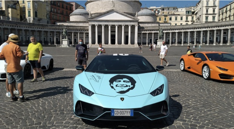 a-napoli-una-lamborghini-per-maradona-–-the-way-magazine