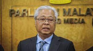 malaysian-pm-dissolves-parliament,-calls-snap-polls