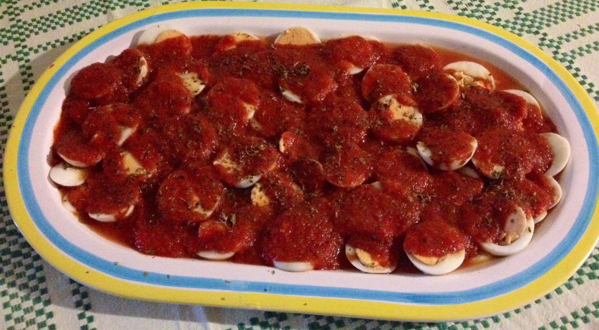 uova-sode-al-sugo-di-pomodoro,-la-ricetta-velocissima-salva-cena.-pronte-in-5-minuti-e-buonissime