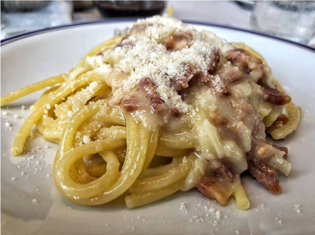 l’amatriciana-bianca,-molto-piu-buona-della-gricia.-il-segreto-per-farla-super-cremosa:-“come-uso-il-latte”