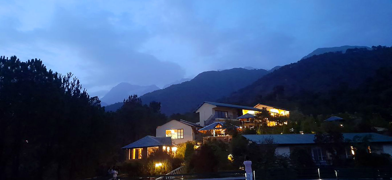 hotel-review:-rakkh-resort-of-kangra-valley,-himachal-pradesh-in-india-|-luxury-lifestyle-magazine