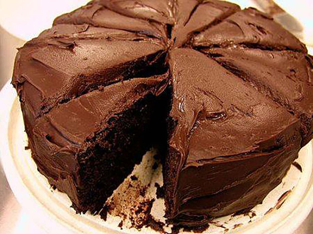 torta-al-cioccolato-3-ingredienti-per-le-voglie-improvvise.-senza-zucchero-e-senza-farina-e-pronta-in-5-minuti