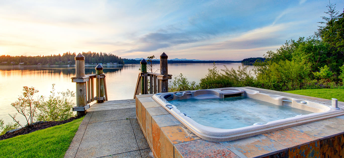 how-to-choose-the-perfect-luxury-hot-tub-for-your-home-|-luxury-lifestyle-magazine