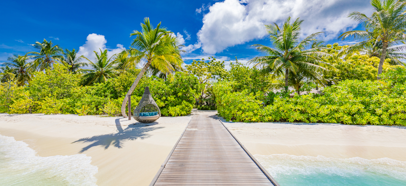 holiday-showdown:-how-to-choose-between-the-maldives-and-mauritius-for-your-luxury-2023-getaway-|-luxury-lifestyle-magazine