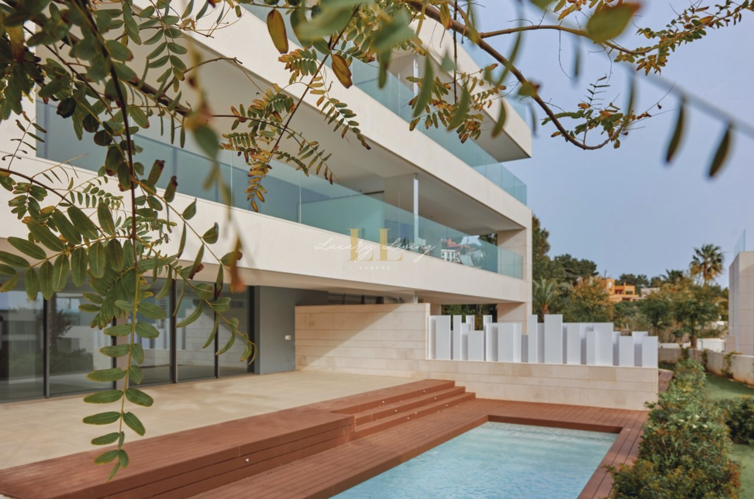 stunning-new-build-villa-in-ibiza-for-sale