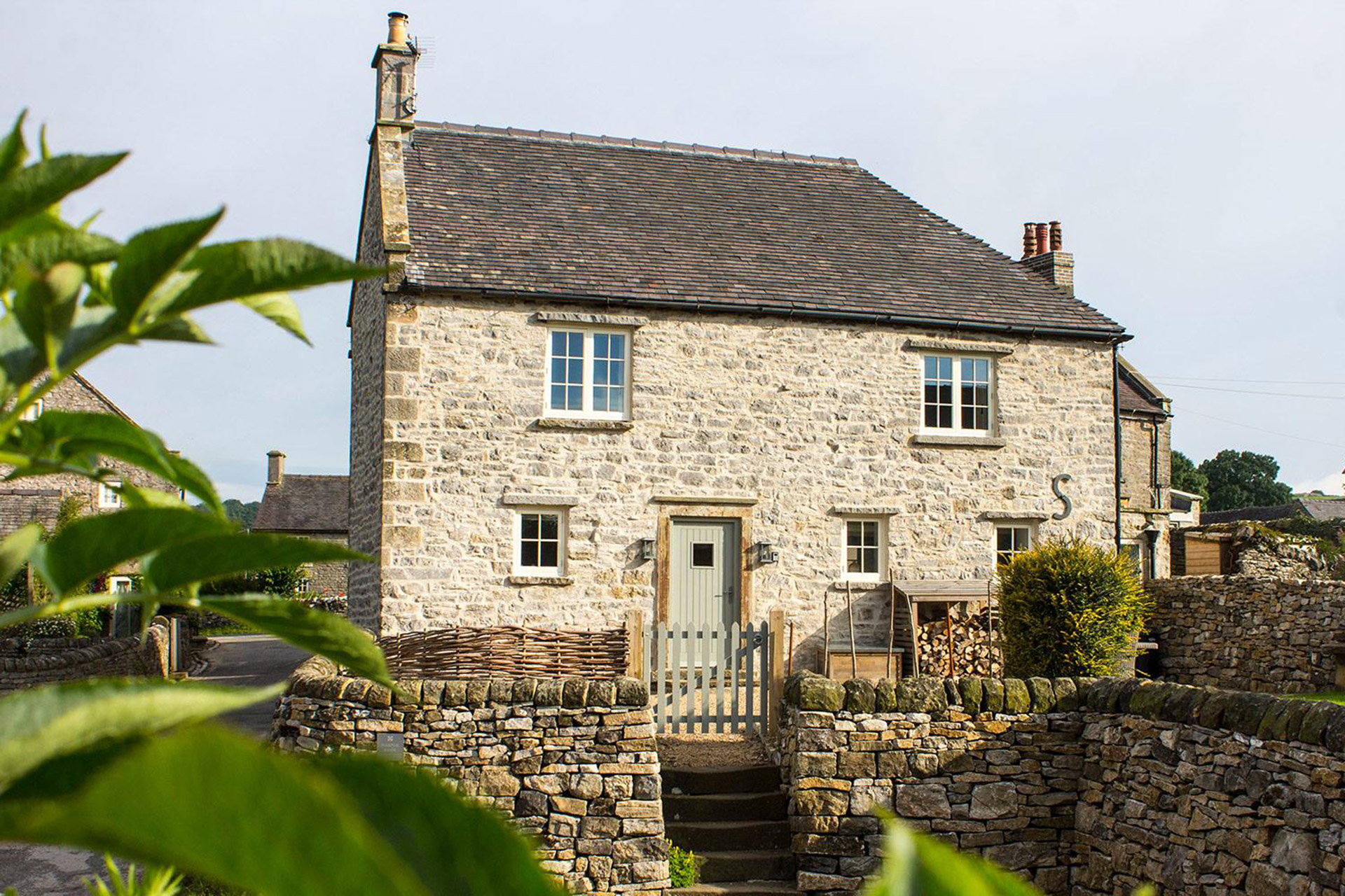 the-best-holiday-homes-and-cottages-to-rent-in-the-peak-district