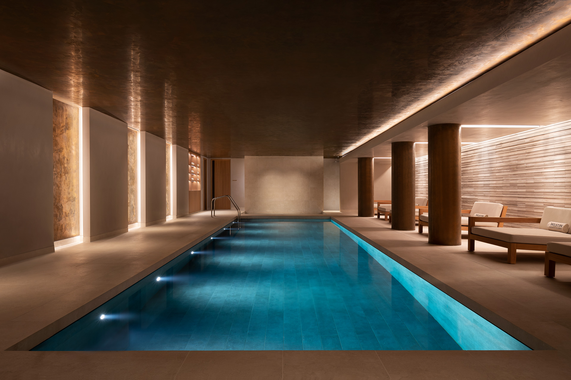 the-most-spectacular-london-properties-with-swimming-pools