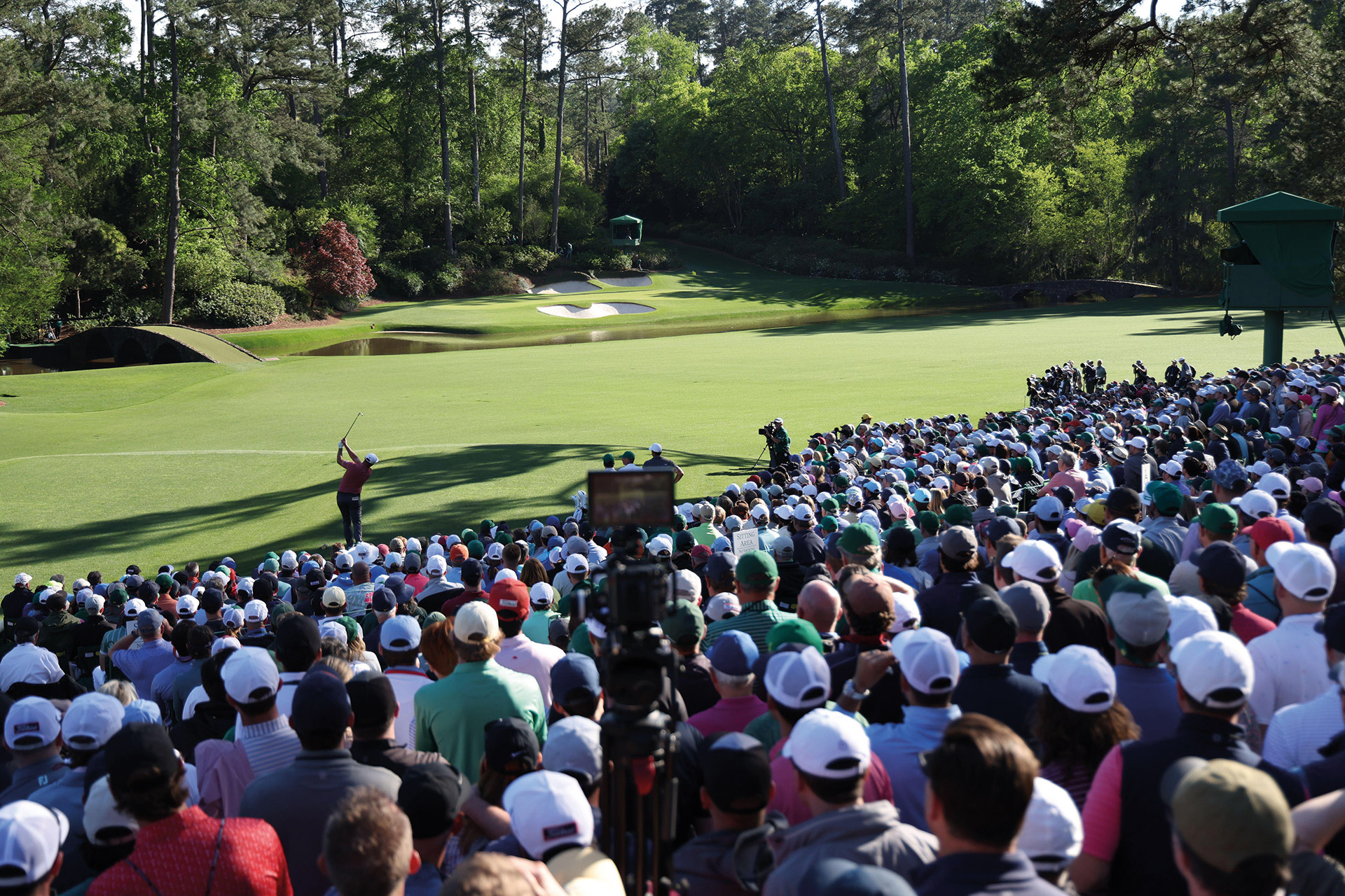 inside-augusta:-behind-the-scenes-at-the-most-prestigious-golf-tournament-in-the-world